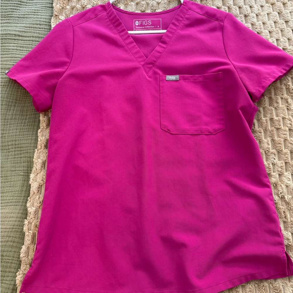 Figs Pink Catarina One-Pocket Scrub Top